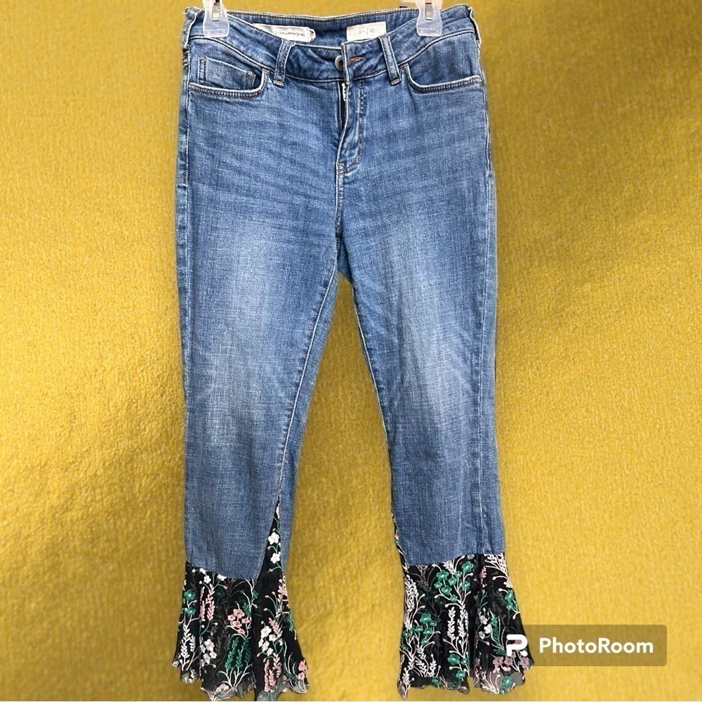 Anthropologie Pilcro Floral Lace Hem Denim Jeans 25